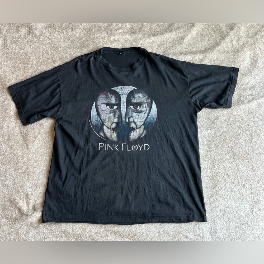 2009 Pink Floyd Band Shirt